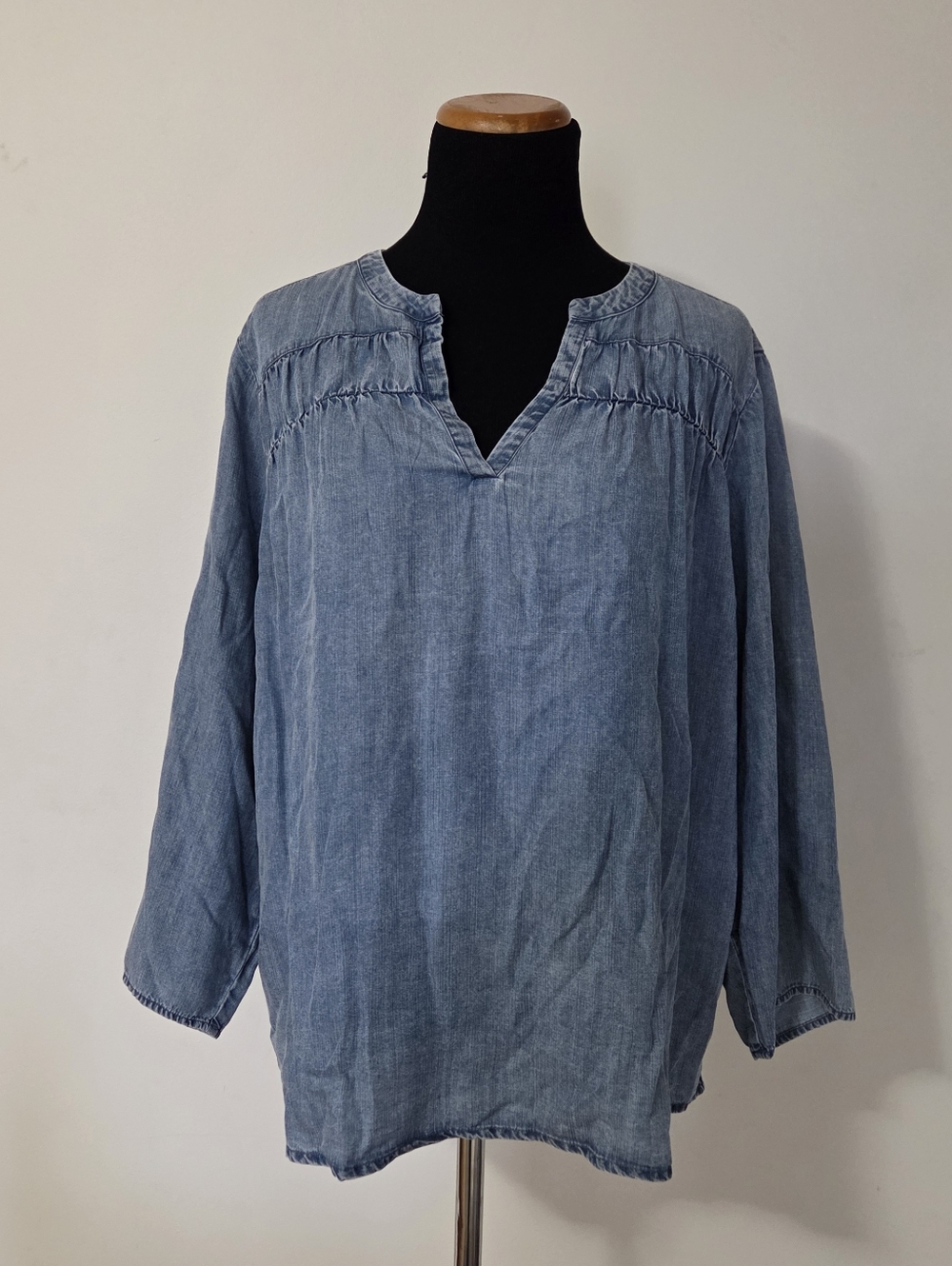 Splendid Light Wash Denim blue Peasant Top Size XL